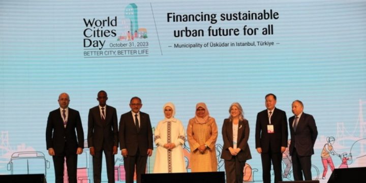 Dövlət Şəhərsalma və Arxitektura Komitəsinin sədri Dünya Şəhərlər Günündə iştirak edib