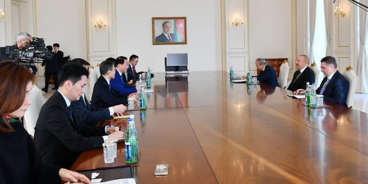 President Ilham Aliyev received delegation led by Chairman of Chamber of Commerce and Industry of the Republic of Korea