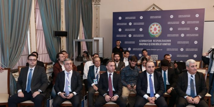 “Azərbaycanda Qızılbaş İrsi: tarixin izi ilə” adlı konfrans panel iclaslarla davam edib