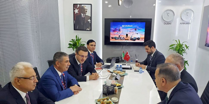 Zakir Həsənov “Dubai Airshow 2023” sərgisində iştirak edir