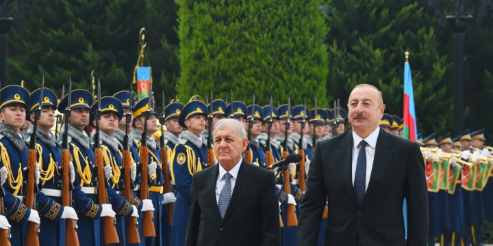 İraq Prezidenti Əbdüllətif Camal Rəşidin rəsmi qarşılanma mərasimi olub