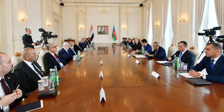 Azərbaycan və İraq prezidentlərinin geniş tərkibdə görüşü olub