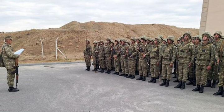 Azərbaycan Ordusunda ictimai-siyasi hazırlıq məşğələləri keçirilir 