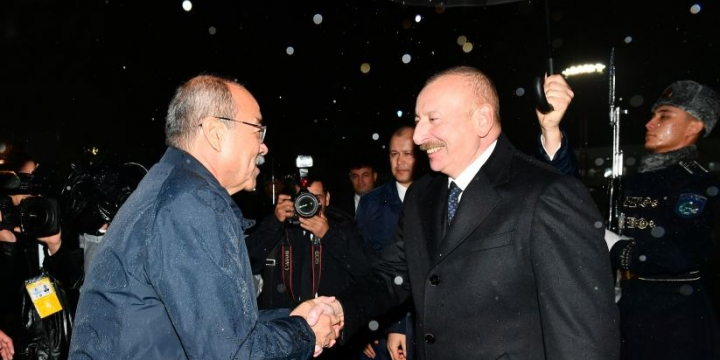Prezident İlham Əliyev Özbəkistana səfər edib
