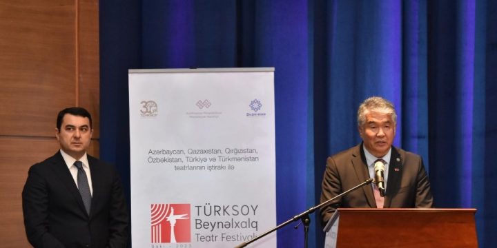 Baku hosts opening of 1st International TURKSOY Theater Festival
