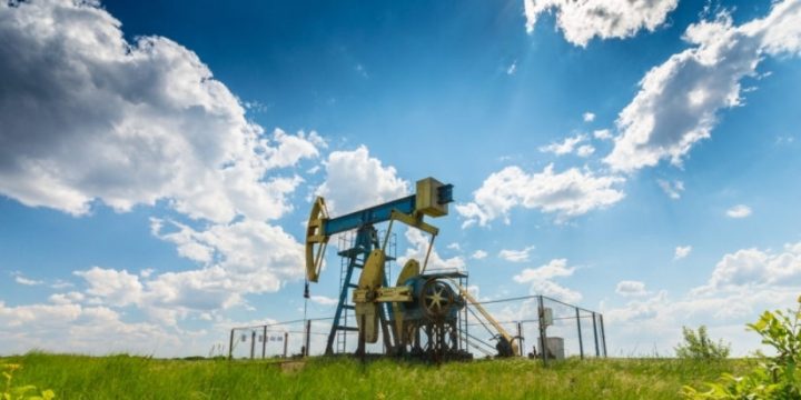 Azerbaijani oil price exceeds $85