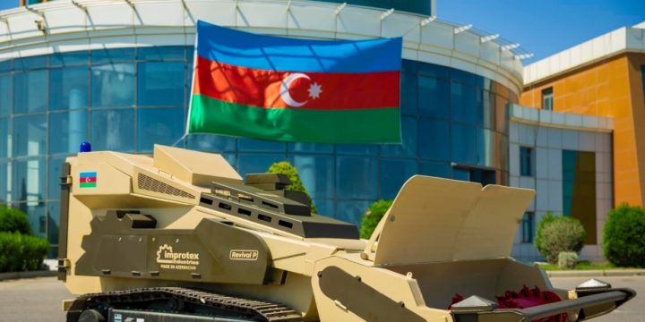 ANAMA rəsmisi: Azərbaycan artıq öz istehsalı olan minatəmizləyən maşınlardan istifadə edir