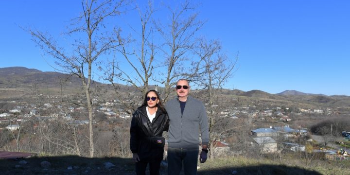 Prezident İlham Əliyev və Birinci xanım Mehriban Əliyeva Xocavənd rayonunun Qırmızı Bazar qəsəbəsində olublar