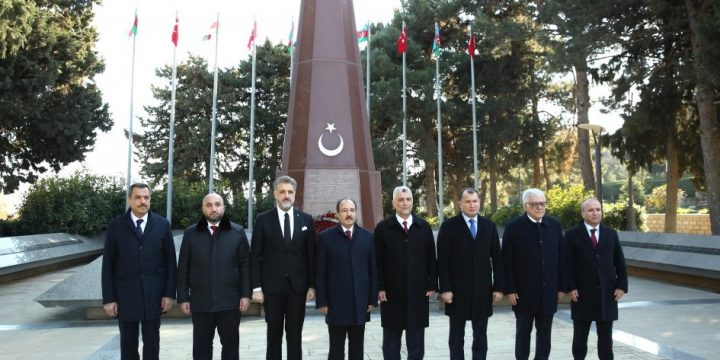 Turkish Minister of Trade visits Alley of Martyrs and “Turkish Martyrdom” monument