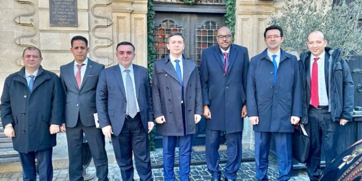 Azerbaijan, OIC to expand cooperation in humanitarian field