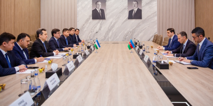Rəşad Nəbiyev özbəkistanlı həmkarı ilə kibertəhlükəsizlik və kosmik sahələrdə əməkdaşlığı müzakirə edib