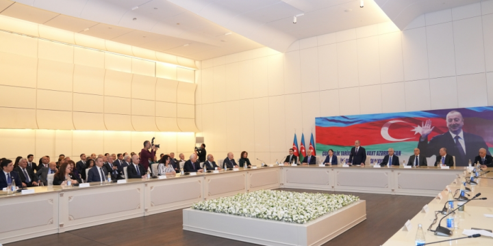 Yeni Azərbaycan Partiyası növbədənkənar prezident seçkilərinə namizədini irəli sürüb