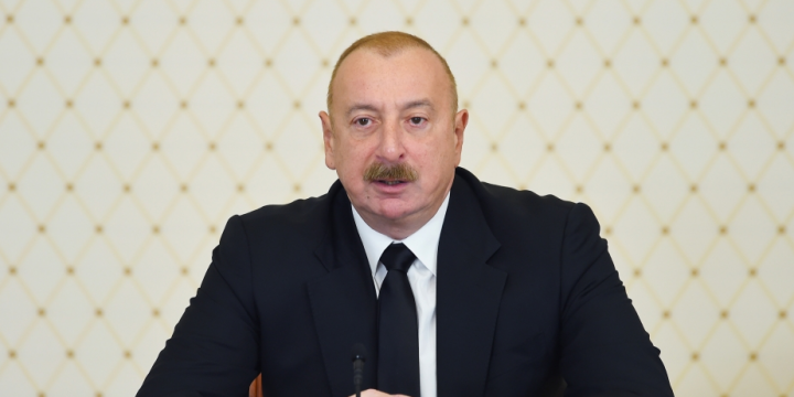 Prezident İlham Əliyev: Fransada bəzi siyasi liderlər ermənilərdən daha çox erməni olmağa çalışırlar