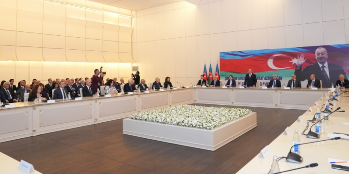 New Azerbaijan Party announces its candidate for snap presidential election