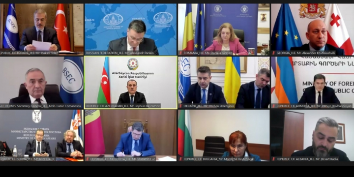 Ceyhun Bayramov QDİƏT-in iclasında bölgədəki mövcud vəziyyət barədə məlumat verib