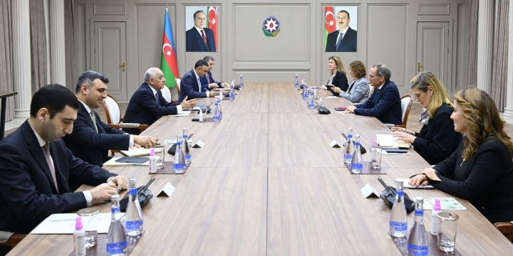 Azerbaijani PM Ali Asadov discusses key development initiatives with IFC