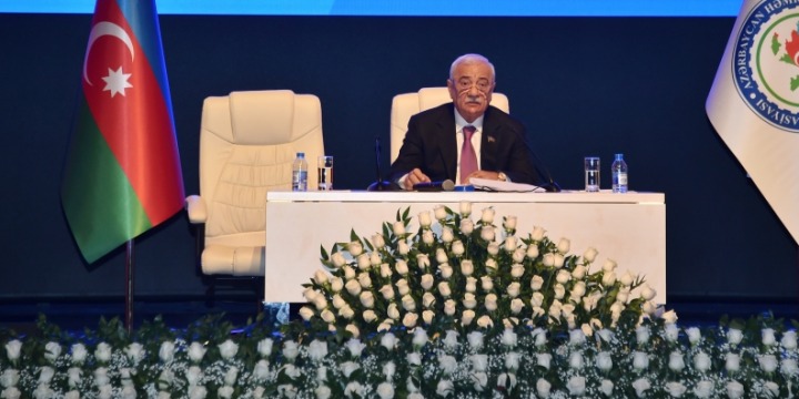 Səttar Möhbalıyev yenidən AHİK-in sədri seçilib