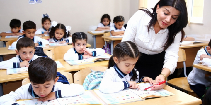 Müsabiqələr nəticəsində paytaxt məktəblərində il ərzində 2 258 nəfər işə qəbul olunub
