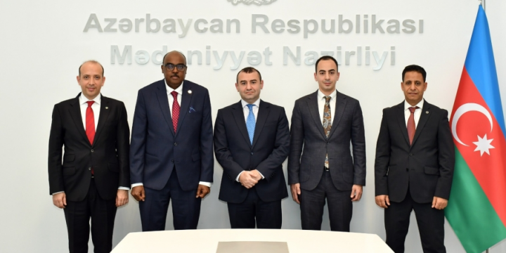 Azerbaijan, OIC discuss cultural cooperation