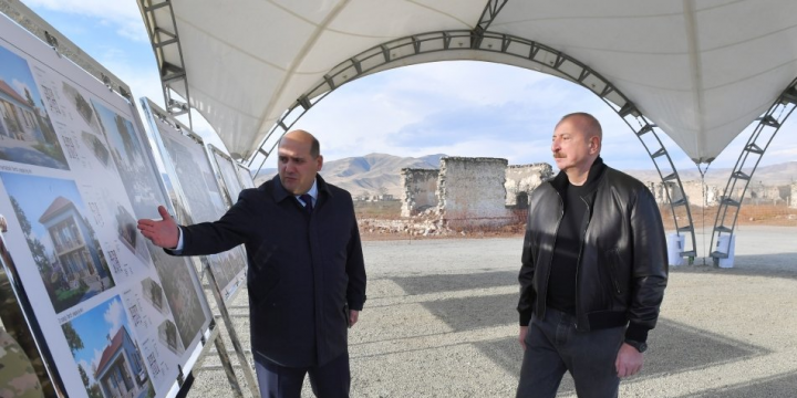 Prezident İlham Əliyev Ağdamın Qiyaslı kəndinin təməlini qoyub