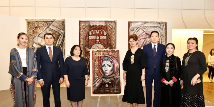 Heydar Aliyev Center hosts Kazakh artists’ exhibition and gala-concert