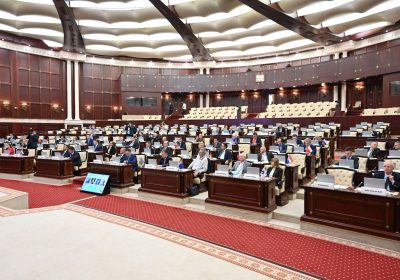 Milli Məclis Prezident İlham Əliyev və Birinci vitse-prezident Mehriban Əliyevaya təbrik məktubu ünvanlayıb