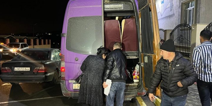 Növbəti köç karvanı Zabux kəndinə çatıb