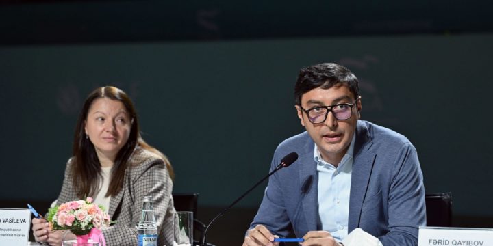 Fərid Qayıbov beynəlxalq yarışlarda uğur qazanan idmançılarla görüşüb