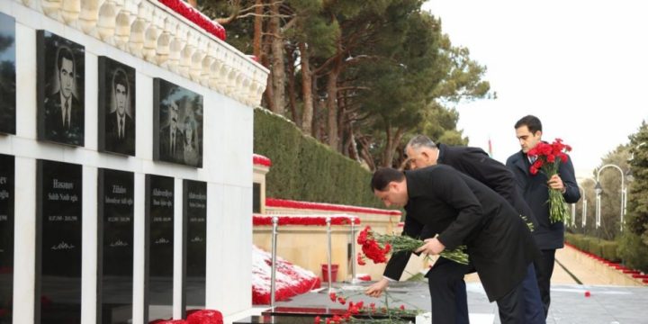 Georgian Minister of Education, Science and Youth pays tribute to Great Leader Heydar Aliyev and Azerbaijani martyrs