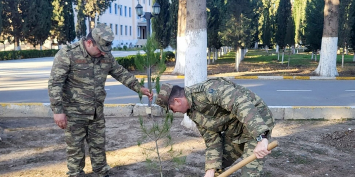 Azerbaijan Army holds tree-planting campaigns