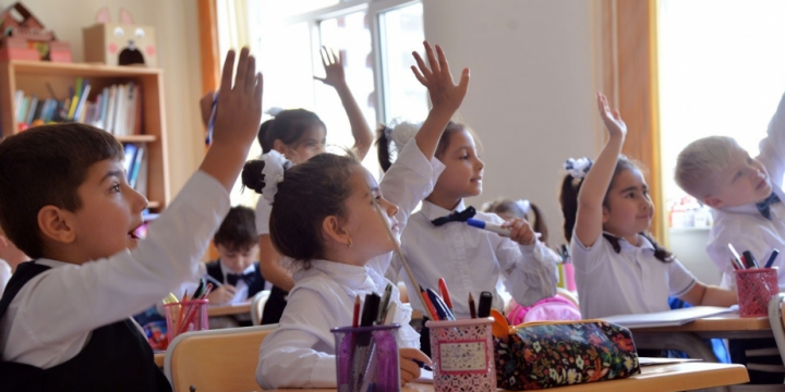 Bu gündən şagird yerdəyişməsi müvəqqəti dayandırılır