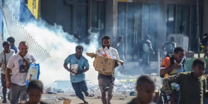 Papua-Yeni Qvineyada iğtişaşlar nəticəsində 15 nəfər həlak olub