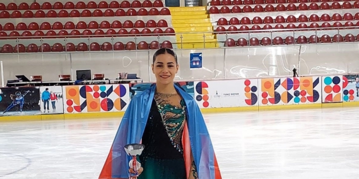 Azerbaijani figure skater ranks 2nd at Ephesus Cup 2024, qualifies for World title match