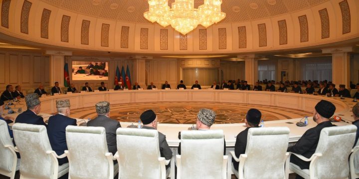 QMİ-nin növbədənkənar Prezident seçkiləri ilə əlaqədar ümumi iclası keçirilib