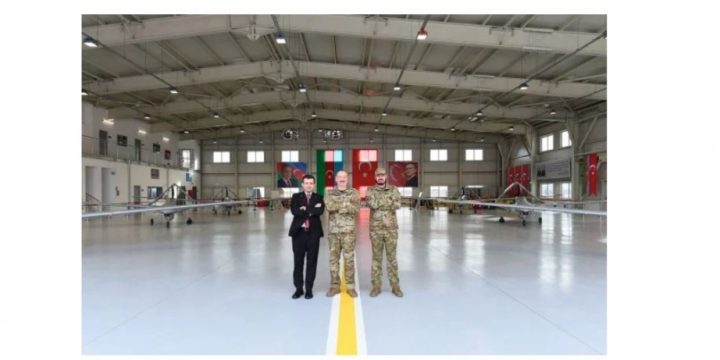 “Airforce Technology”: Azərbaycanın “Akıncı”ları nümayiş etdirməsi ölkənin regional aktor kimi mövqeyini möhkəmləndirir