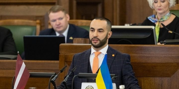 Həmyerlimiz Amil Səlimov Latviya Seymində deputat kimi fəaliyyətə başlayıb
