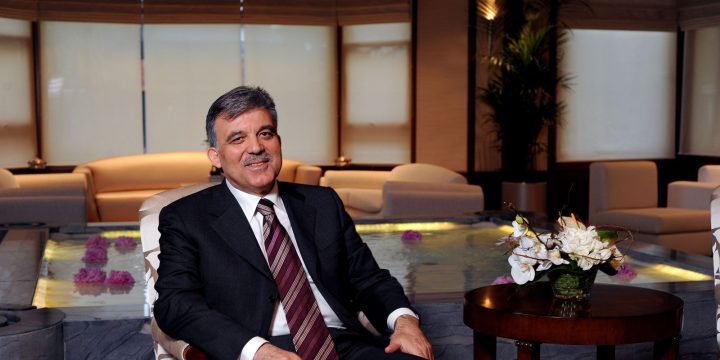 Abdullah Gül Prezident İlham Əliyevi təbrik edib