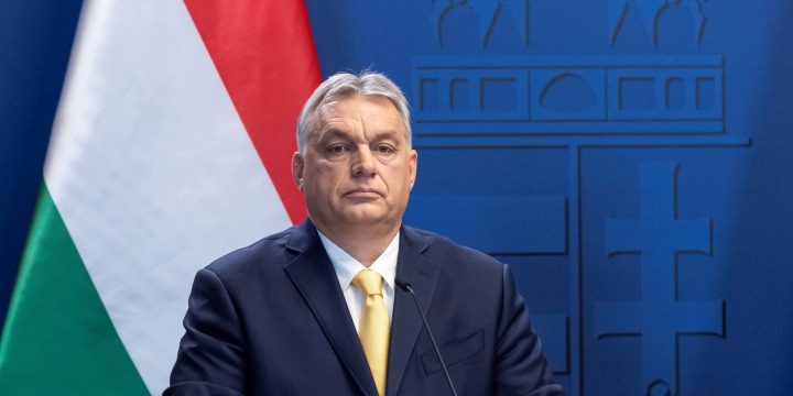 Viktor Orban Prezident İlham Əliyevə təbrik məktubu göndərib