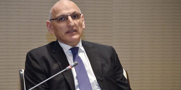 Elçin Əmirbəyov: Biz heç bir siyasi konyunkturadan asılı olmayan dini müxtəlifliyimizlə fəxr edirik