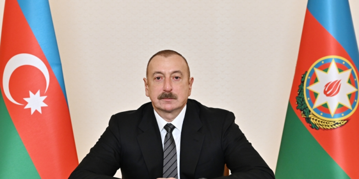 Müxtəlif sahələrdə xüsusi fərqlənən gənclərə Prezident mükafatları verilib – Sərəncam