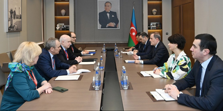 Ceyhun Bayramov MDB Baş katibini qəbul edib