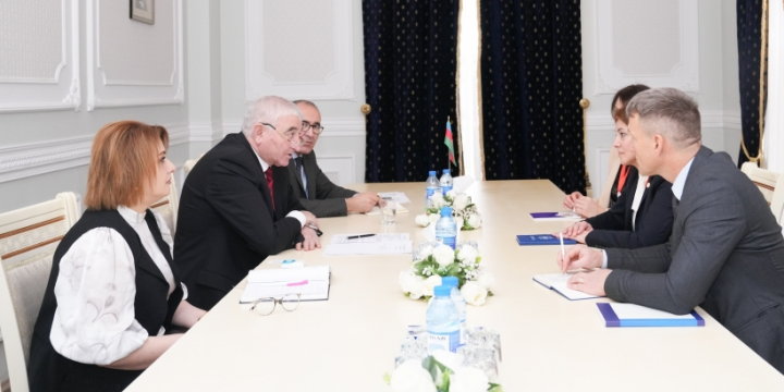 Chairman of Azerbaijan`s Central Election Commission meets with his Moldovan counterpart