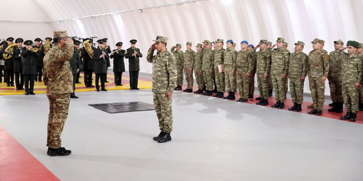 Azerbaijani Land Forces hold kettlebell lifting championship