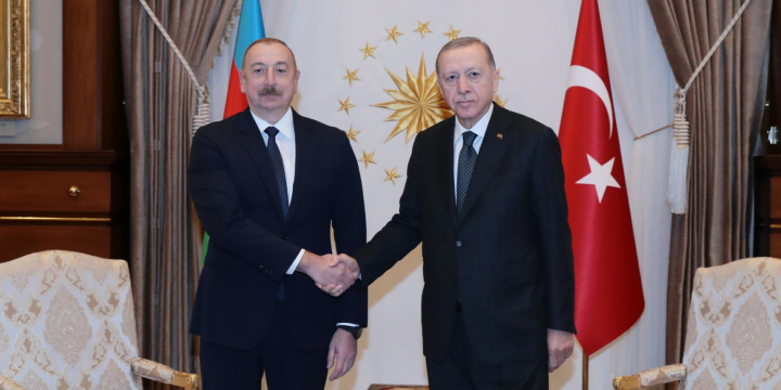 Azərbaycan Prezidenti İlham Əliyevin və Türkiyə Prezidenti Rəcəb Tayyib Ərdoğanın təkbətək görüşü olub
