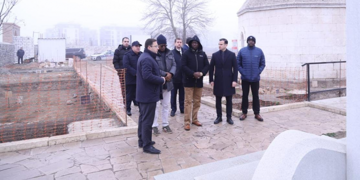 Keniyanın Baş prokuroru Ağdama səfər edib