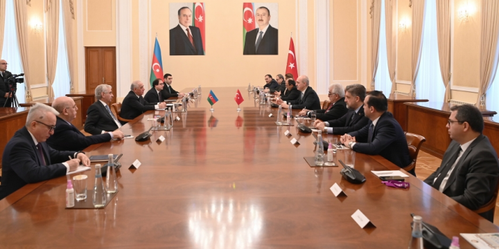Azerbaijan`s PM holds meeting with Speaker of Grand National Assembly of Türkiye