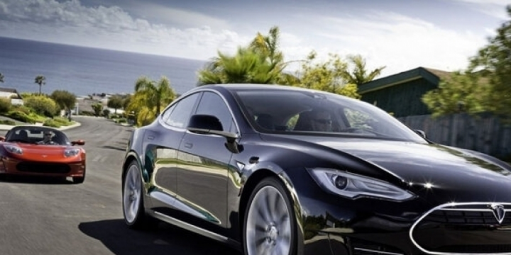 Tesla recalls 2.2 million vehicles in U.S. for too small warning lights