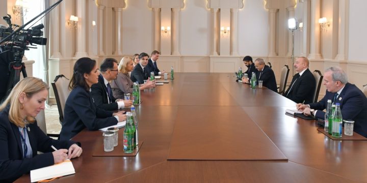 President Ilham Aliyev received European Commissioner for Energy 