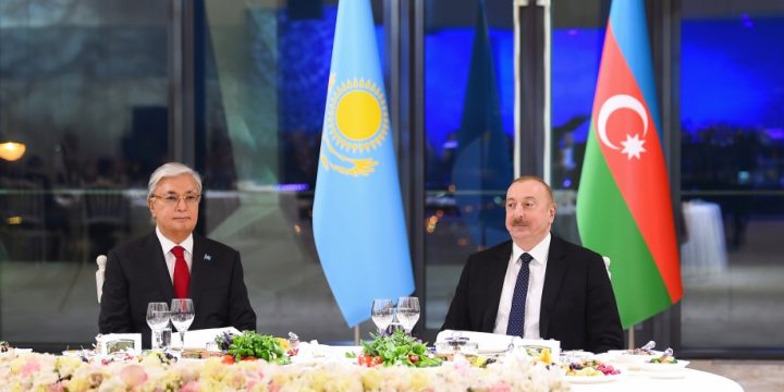 Prezident İlham Əliyevin adından Kasım-Jomart Tokayevin şərəfinə dövlət ziyafəti verilib