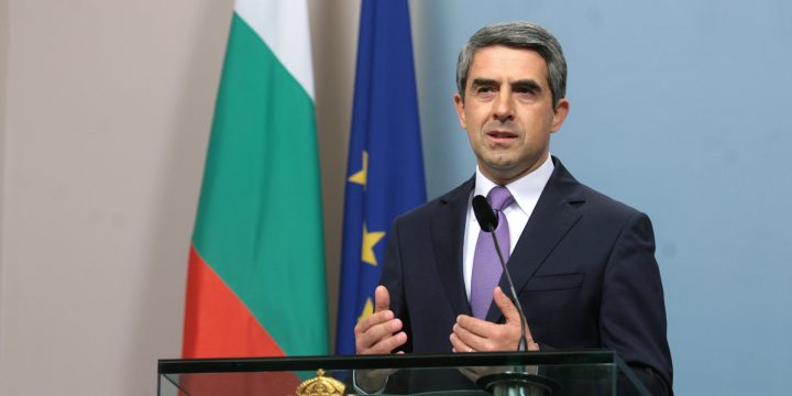 Rosen Plevneliyev: Azərbaycan qlobal problemlərin həllində aktiv iştirak edir